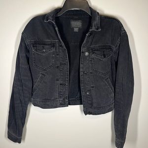 AE Black cropped jean jacket